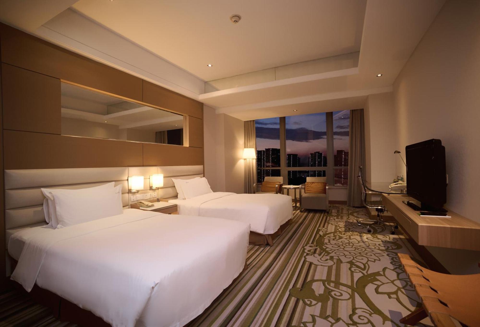 Holiday Inn Tianjin Riverside By Ihg מראה חיצוני תמונה